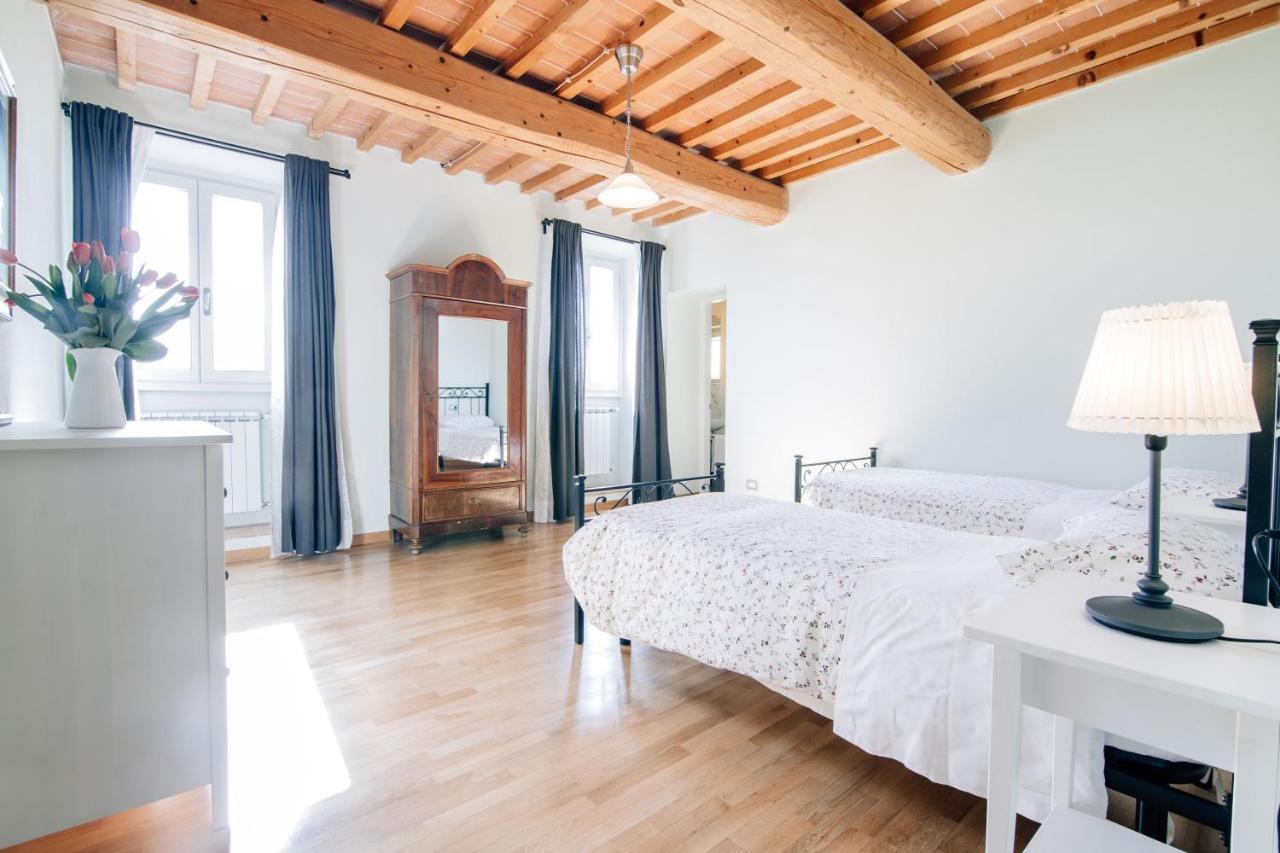 Holiday Home Il Borgo Degli Agrumi Uzzano Ngoại thất bức ảnh