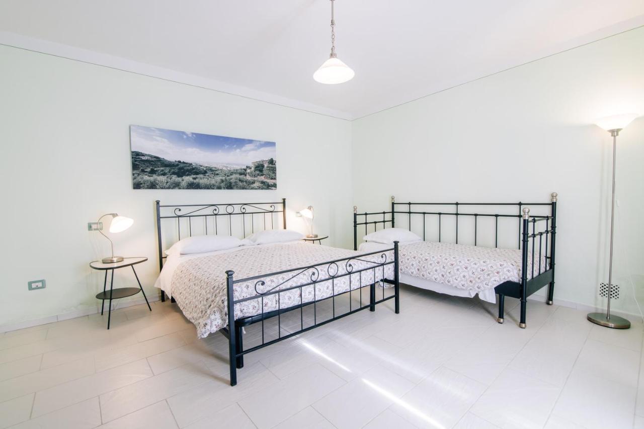 Holiday Home Il Borgo Degli Agrumi Uzzano Ngoại thất bức ảnh