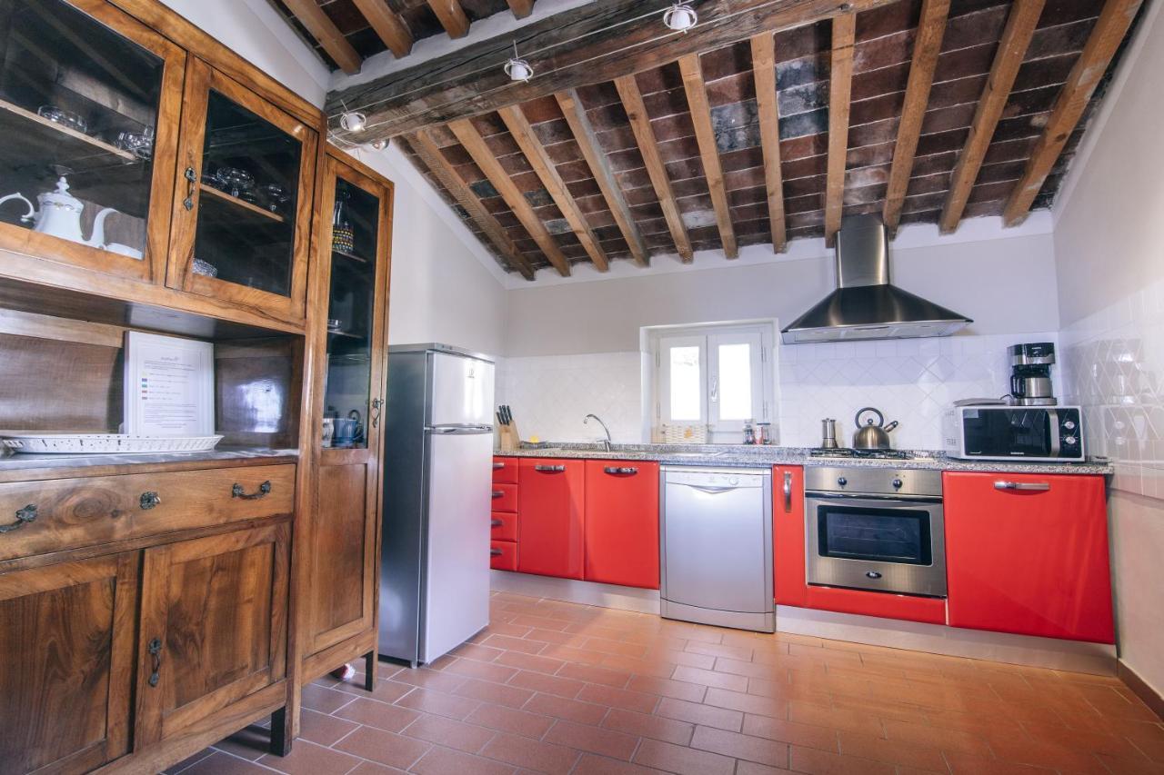 Holiday Home Il Borgo Degli Agrumi Uzzano Ngoại thất bức ảnh