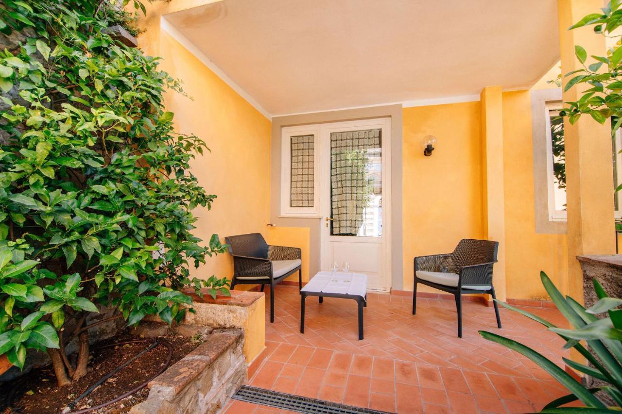 Holiday Home Il Borgo Degli Agrumi Uzzano Ngoại thất bức ảnh