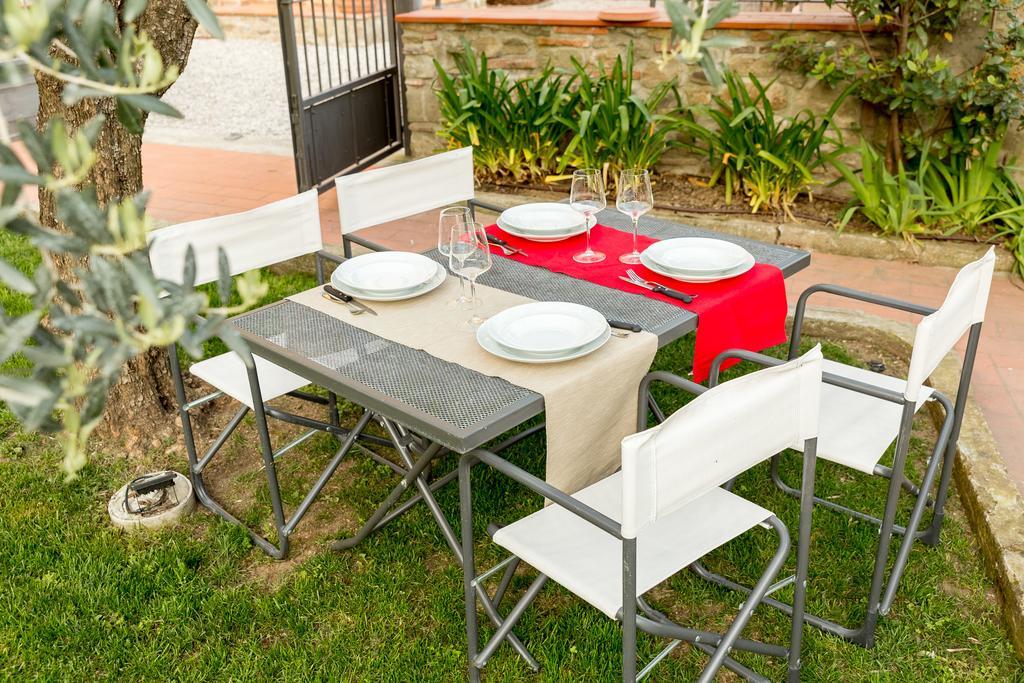 Holiday Home Il Borgo Degli Agrumi Uzzano Ngoại thất bức ảnh