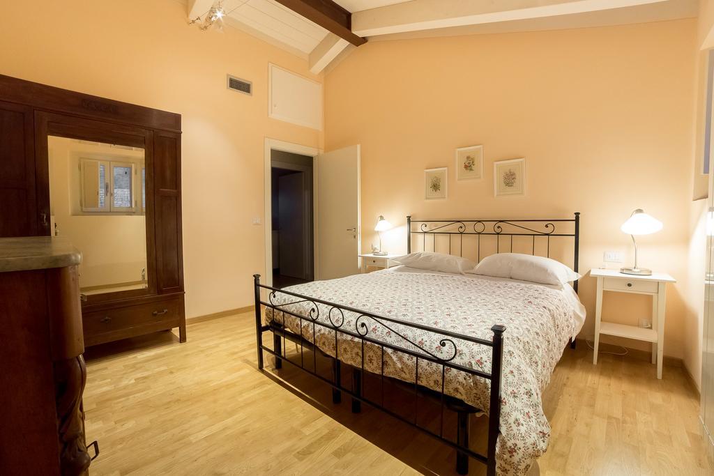 Holiday Home Il Borgo Degli Agrumi Uzzano Ngoại thất bức ảnh